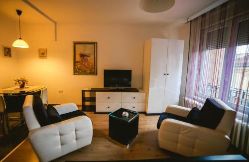 Slavija Apartment | Lina Apartments