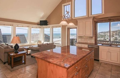 Lincoln City House | Lincoln City Beach House