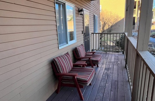 Lincoln Condo | Lincoln Condo: Minutes to Skiing & Hiking with Pool
