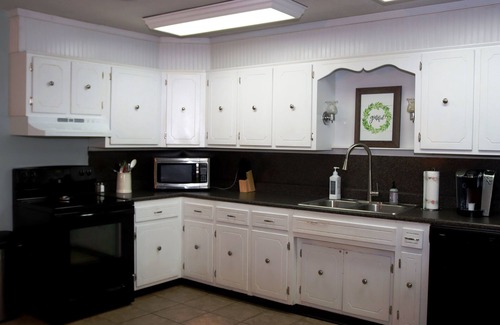 Hodgenville House | Lincoln's Red Brick Cottage! Sleeps 7!