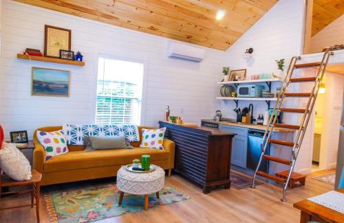 Lincolnville House | Lincolville's First Schoolhouse!