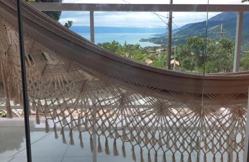 Tesouro da Colina House | Linda casa com vista pro mar!