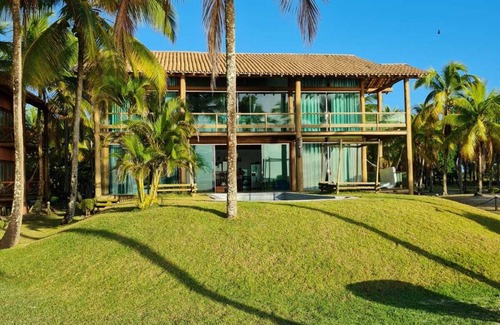 Igrapiuna House | Linda Casa de Praia na Exuberante Ilha do Contrato em Frente a Barra Grande BA