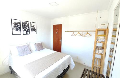 Ossos House | Linda casa em ossos 70 m da praia