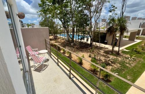Puerto Juarez Villa | Linda casa frente a alberca en Playa del Carmen