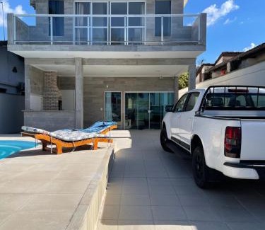 Centro House | Linda Casa Pe na Areia