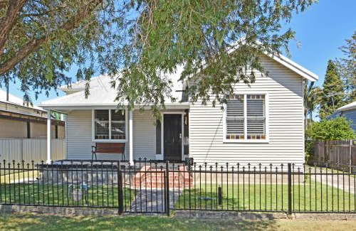 Cessnock House | Linda's Cottage @ the Hunter