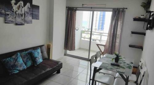 Tonsupa Apartment | Linda Suite Tonsupa 2 cuadras del mar 2 piscinas Av. Club del Pacifico
