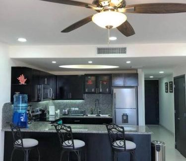 Las Conchas Apartment | Linda Vista Condominio #220