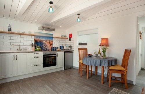 Honiton House | Linden Lodge
