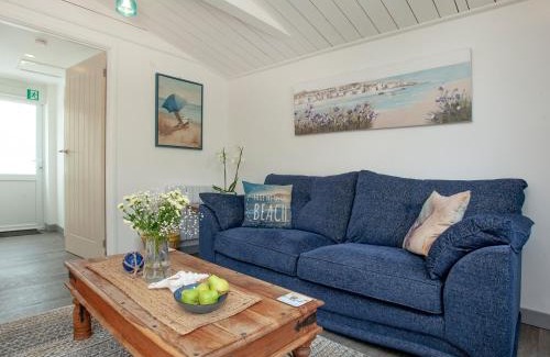 Honiton House | Linden Lodge
