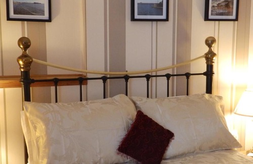 Weston-super-Mare House | Linden Lodge Guest House