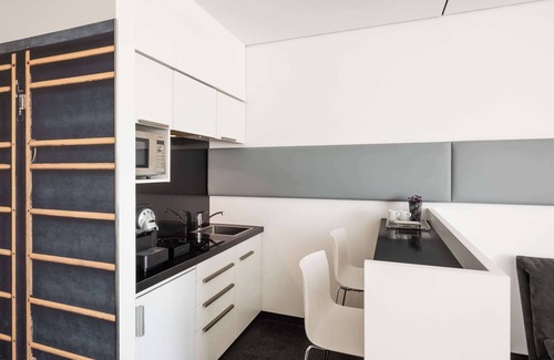 Sachsenhausen-Sud Hotel | Lindner Hotel Frankfurt Sportpark, part of JdV by Hyatt