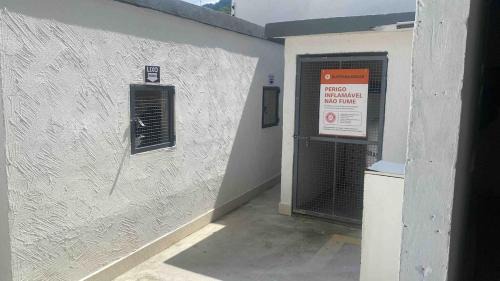 Umuarama Apartment | Lindo Ap - CENTRO- piscina, churrasqueira gourmet, maquina lava e seca e wifi roupas cama
