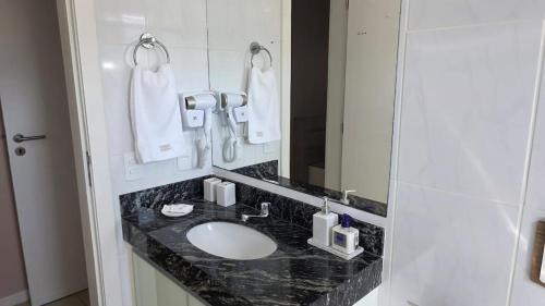 Prainha Apartment | Lindo apartamento frente mar na Prainha com Ar Condicionado, Piscina