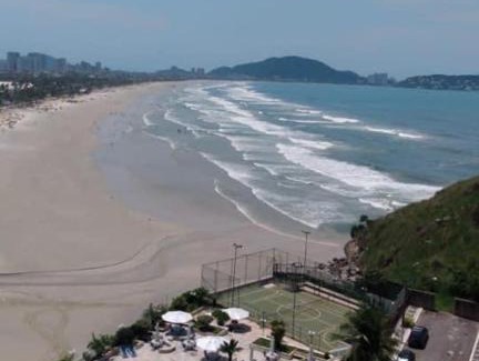 Morro do Maluf Apartment | Lindo apartamento frente mar, Guarujá