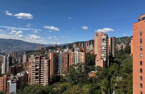 El Tesoro Apartment | Lindo apartamento poblado 111