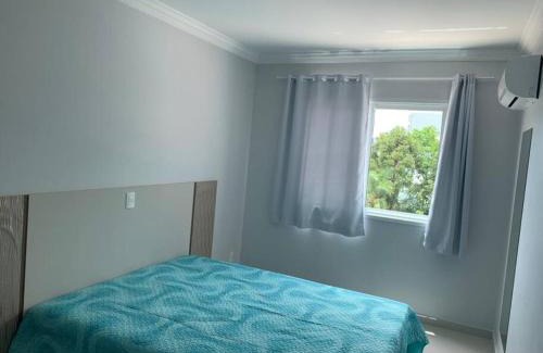 Piratuba Apartment | Lindo Apto NOVO na Avenida, climatizado e aconchegante