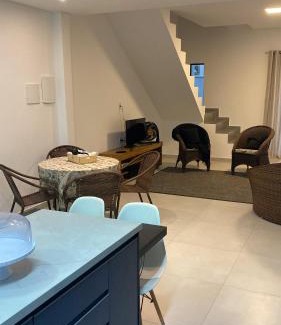 Rio Pequeno Apartment | Lindo Sobrado em Camboriú