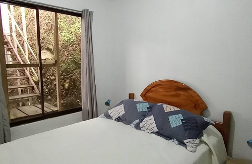 La Lindora Bed & Breakfast | Lindora Ranch