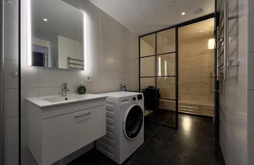Salen Apartment | Lindvallen Ski Resort Pool and Padel - Sauna - 5 Guests