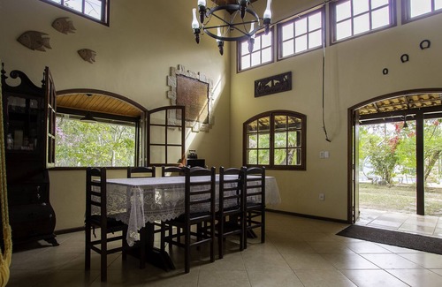 Caravelas House | Line Rio- Farm in Búzios next to the Beach with Pool, Barbecue, Sauna