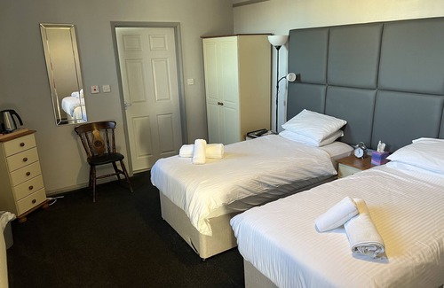 Seahouses Hotel | Links Lets