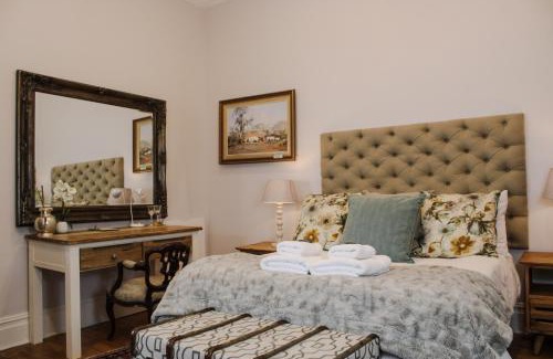 Frankfort House | Linkview House