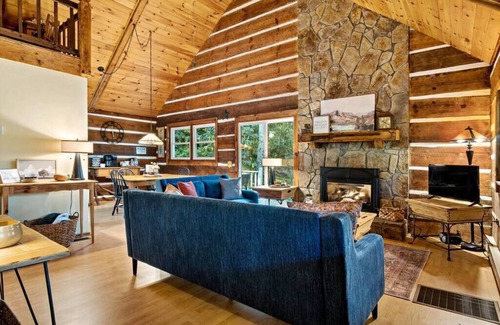 Frank House | Linville Mountain Hideaway