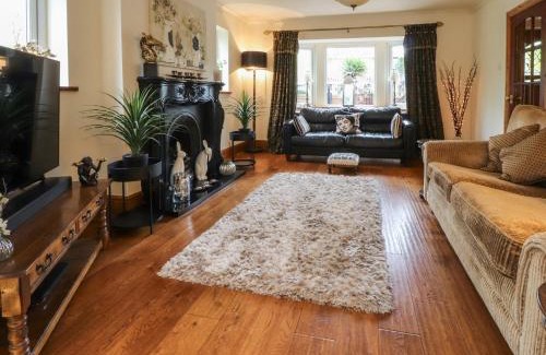 Thornton-Cleveleys House | Linwood