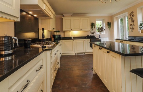 Thornton-Cleveleys Cottage | Linwood