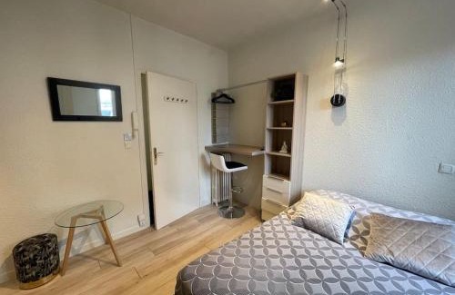 Montlucon Apartment | Lion d'or 23 - Chambre meublée et équipée en centre-ville