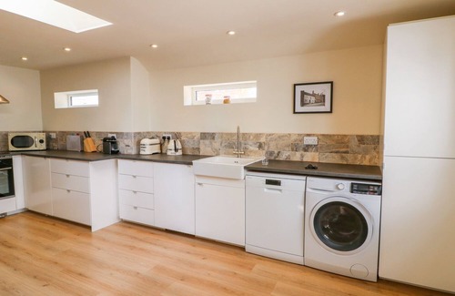 Ashbourne Cottage | Lion House