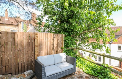 Ashbourne Cottage | Lion House