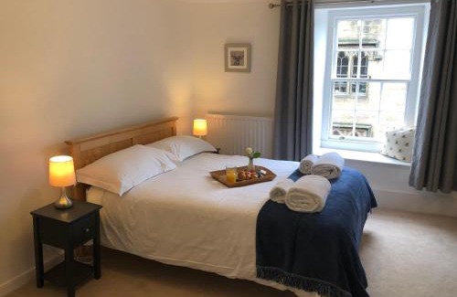 South Charlton Apartment | Lionsgate View - luxury apartment opposite Alnwick Castle