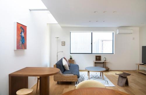 Minato Villa | LIRI 霞 3min to JR弁天町 Direct to USJ & Umeda & EXPO