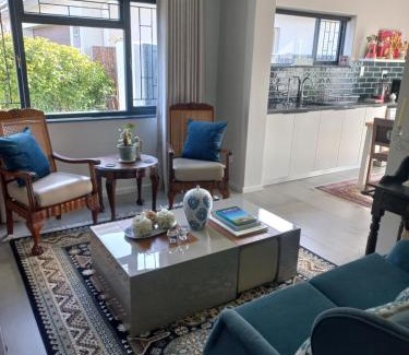 Malmesbury Apartment | Lisa's