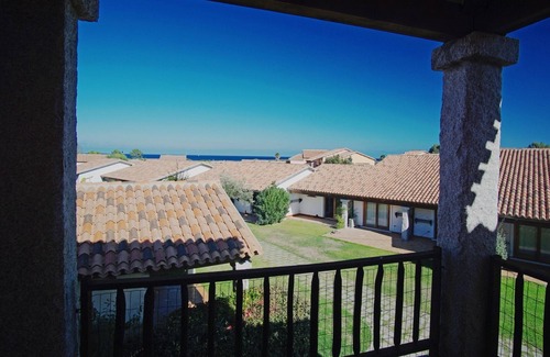 San Teodoro House | Liscia Eldi Residence