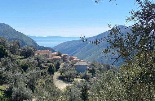 Himare House | Lisi
