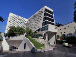 Pathumwan Hotel | LiT BANGKOK Hotel