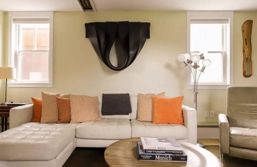 Morris House | Litchfield County Farmhouse with a Modern Twist