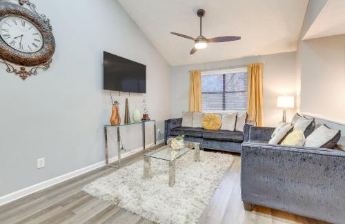 Lithonia House | Lithonia Home, 5 Mi to Panola Mountain State Park