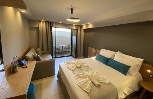 Nikita Apartment | Lithos Suites 102 Suite - Nikiti Halkidiki