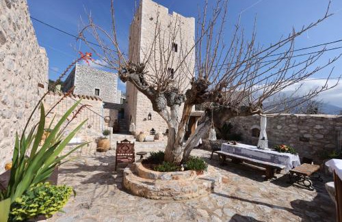 Omales Apartment | LITHOS TRADITIONAL TOWER