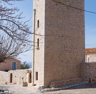 Omales Apartment | LITHOS TRADITIONAL TOWER