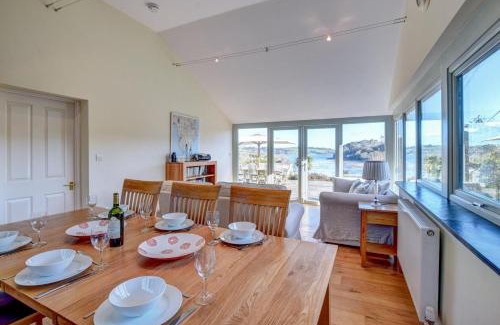 Helford House | Lithuanica