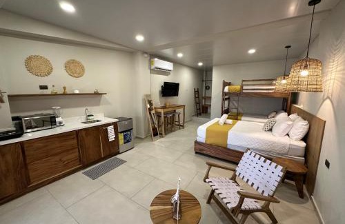 La Libertad Hotel | Litos Hotel
