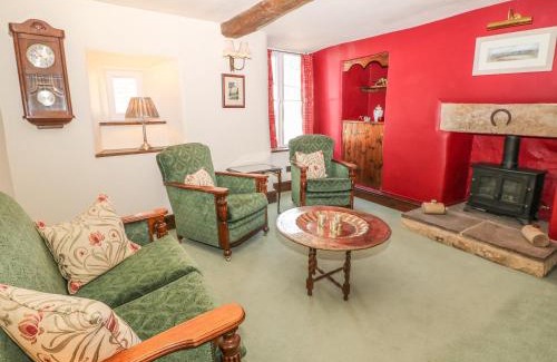 Castleton House | Little Bargate