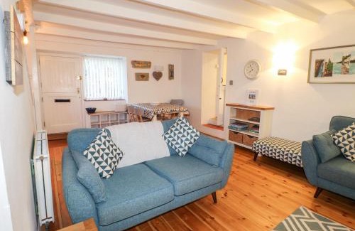 Dinas Cross House | Little Barn Cottage