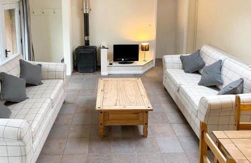 Rhyd-y-foel House | Little Barn - Hw7615